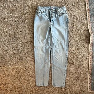 BDG size 25 mom jeans